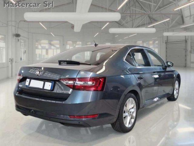 SKODA Superb Berlina 2.0 tdi Executive 150cv my17 - FK087YA