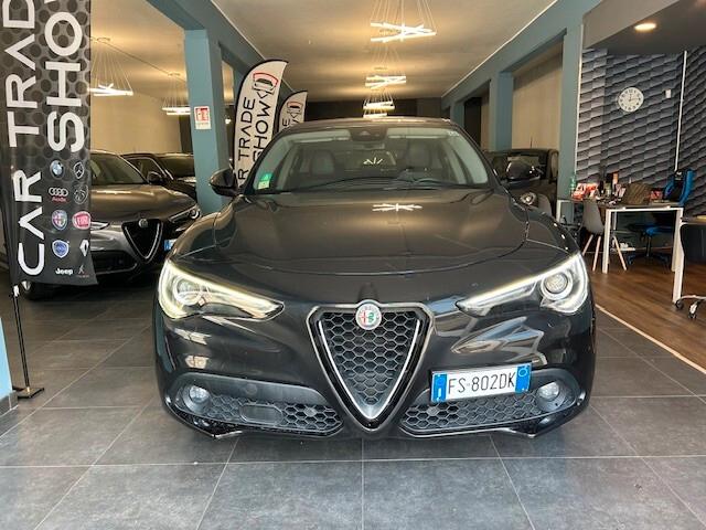 Alfa Romeo Stelvio 2.2 Turbodiesel 210 CV AT8 Q4 Executive