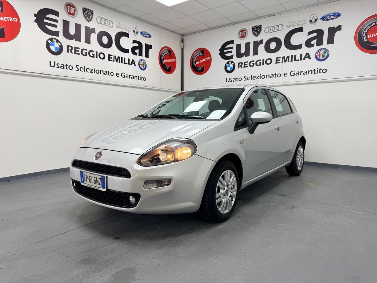 Fiat Punto 1.4 8V 5P GPL Lounge 01/2013 Neopatentati