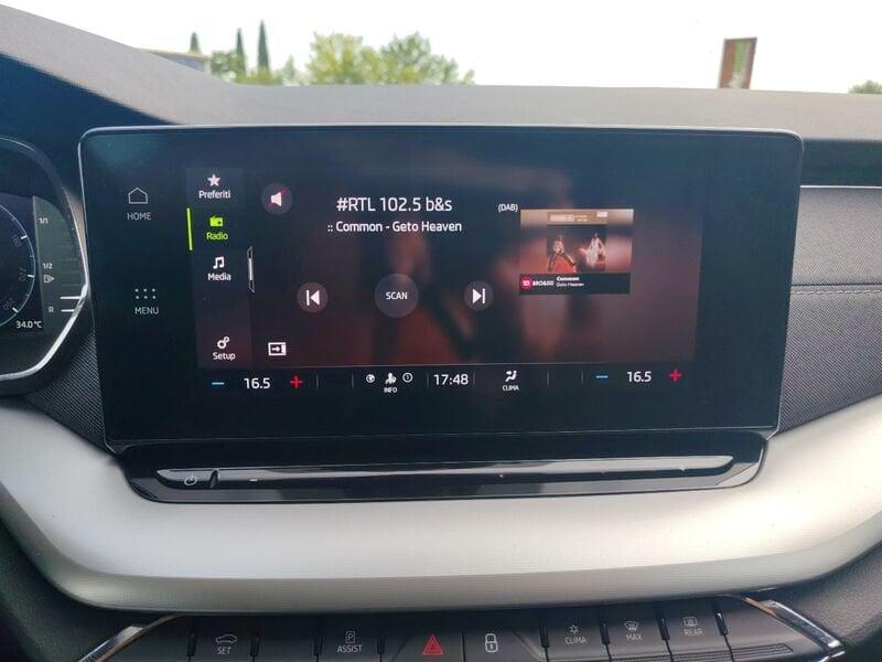 Skoda Octavia 2.0 TDI EVO SCR DSG Wagon Style