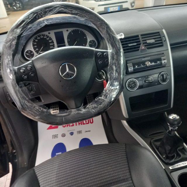 MERCEDES-BENZ A 200 CDI Coupé Avantgarde