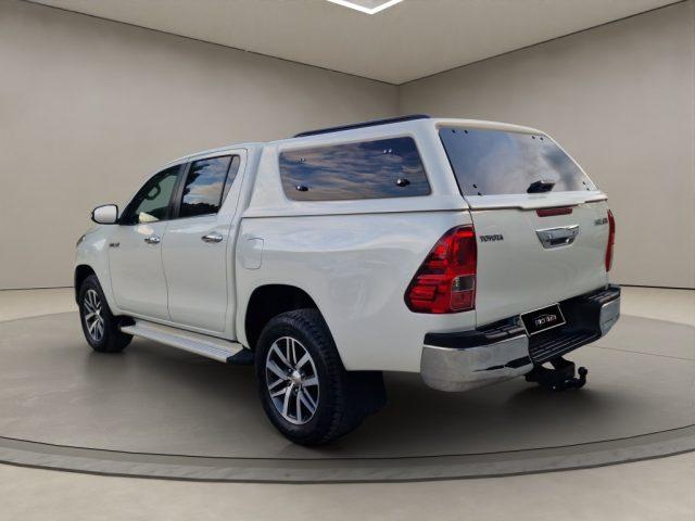 TOYOTA Hilux 2.4 D-4D A/T 4WD 4 porte Double Cab Executive