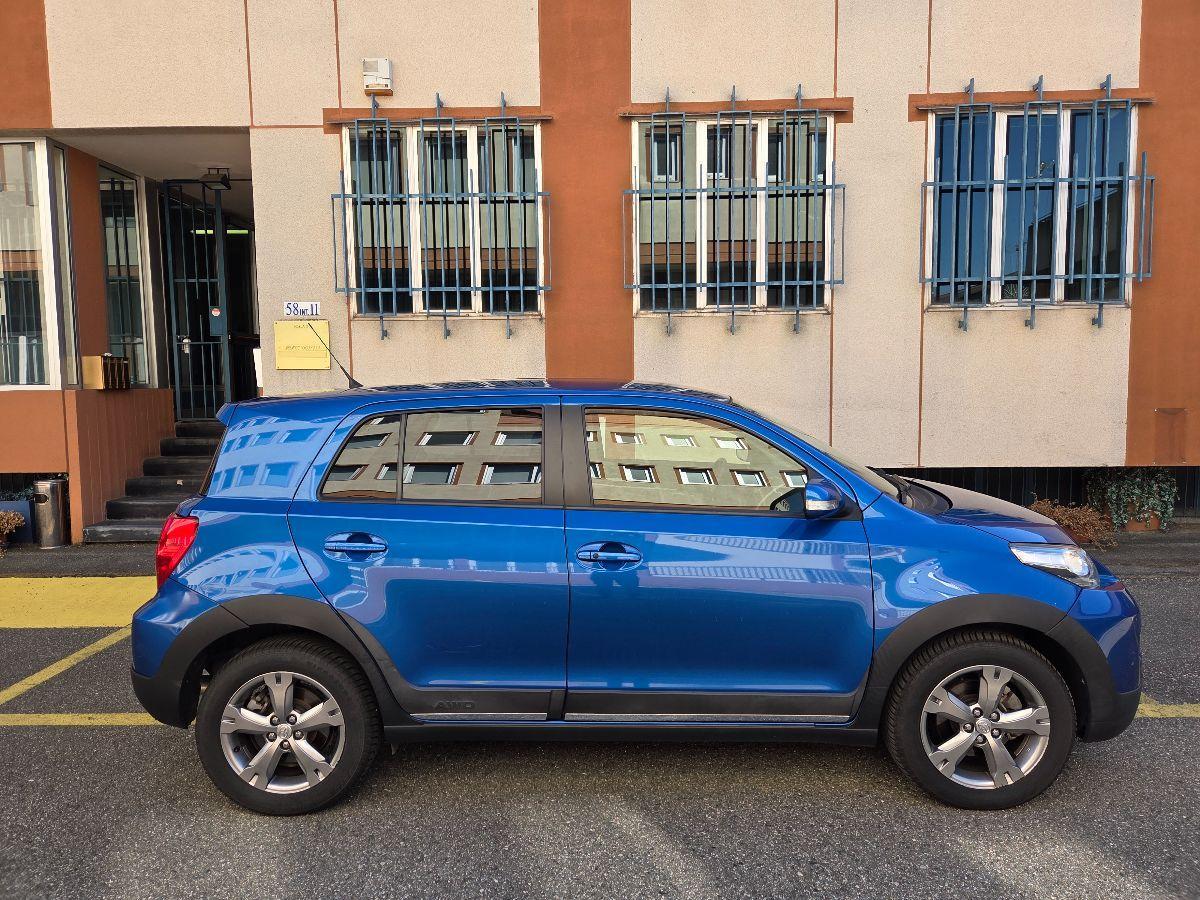 TOYOTA - Urban Cruiser - Cruiser 1.D-4D AWD Lounge X