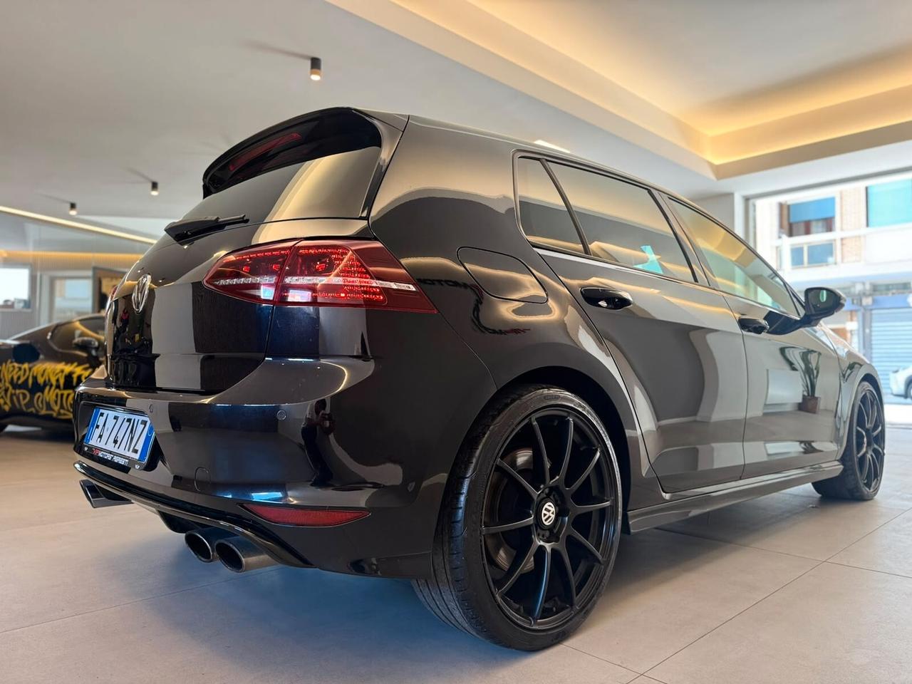 VOLKSWAGEN GOLF **R**7SERIE DSG CAMBIO AUTOMATICO FULL OPTIONAL 300CV