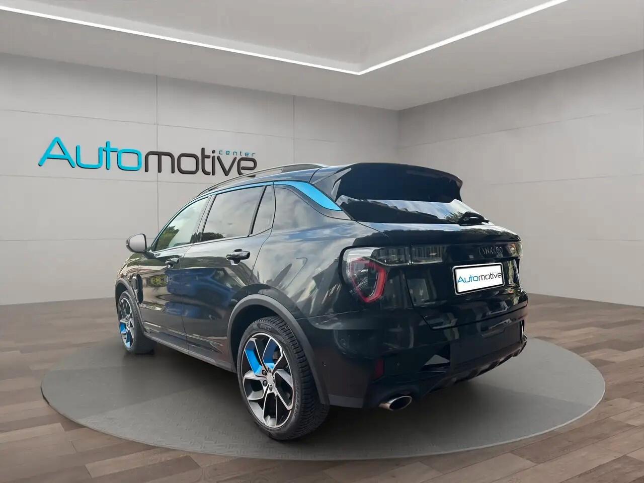 Lynk&co 01 PHEV