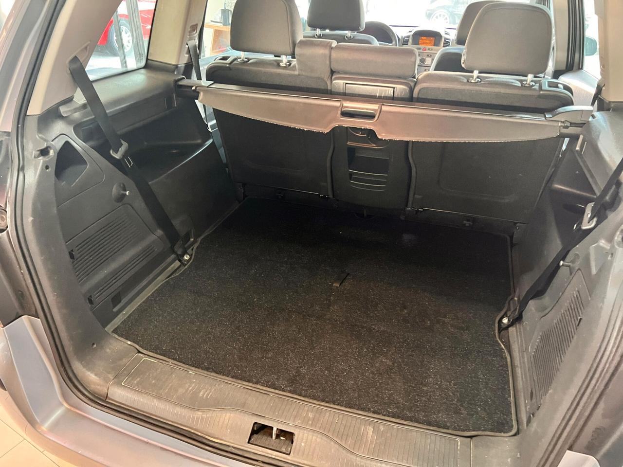 Opel Zafira 1.9 CDTI 101CV Cosmo