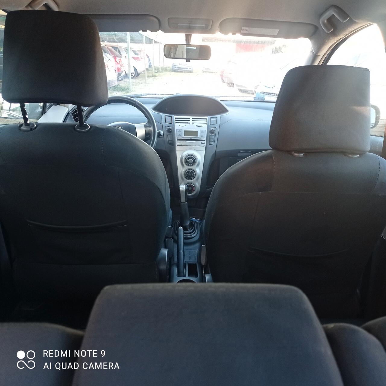 Toyota Yaris 1.4 D-4D DPF 5 porte Sol