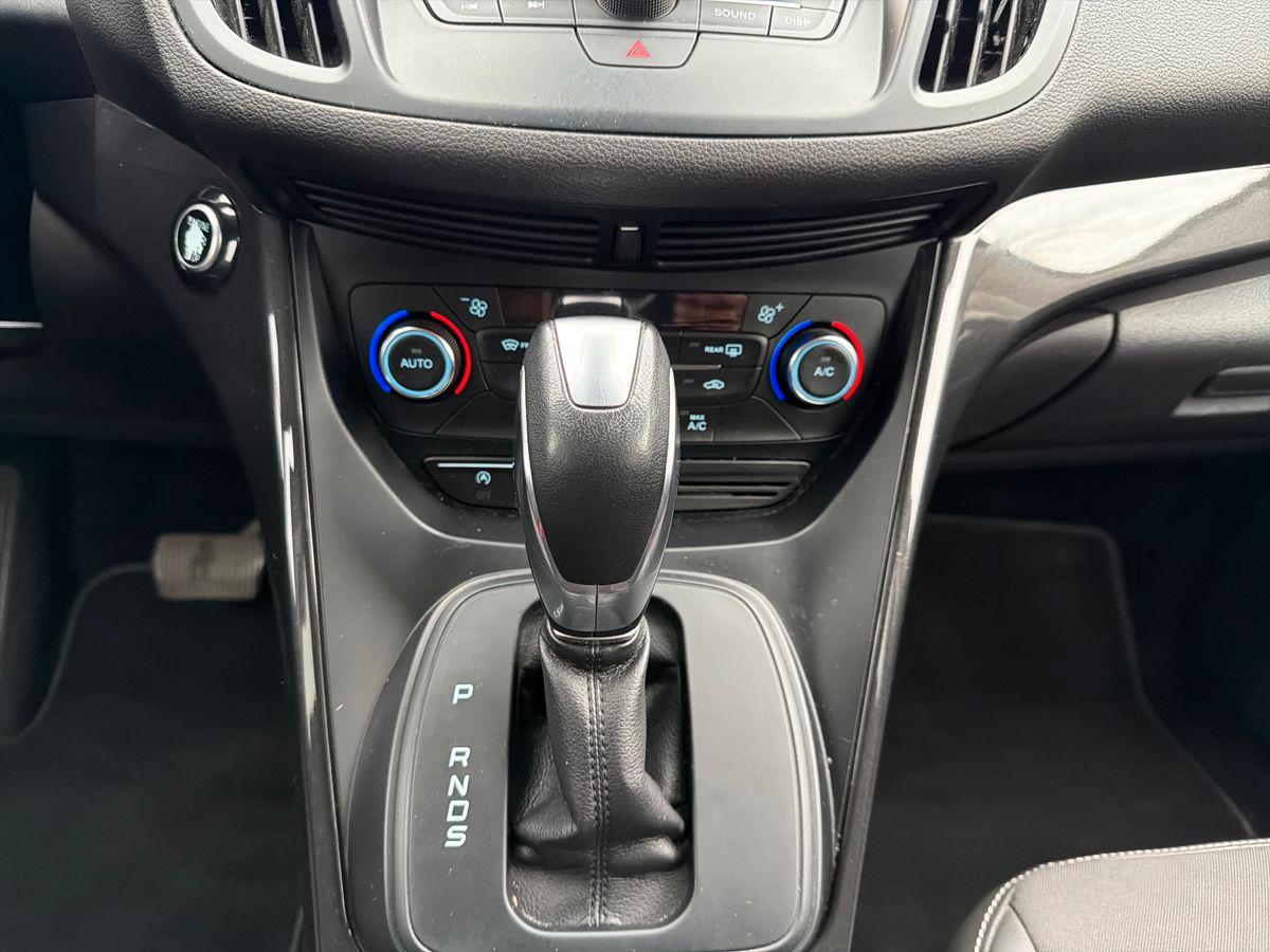 FORD Kuga 1.5 tdci Titanium s&s 2wd 120cv powershift