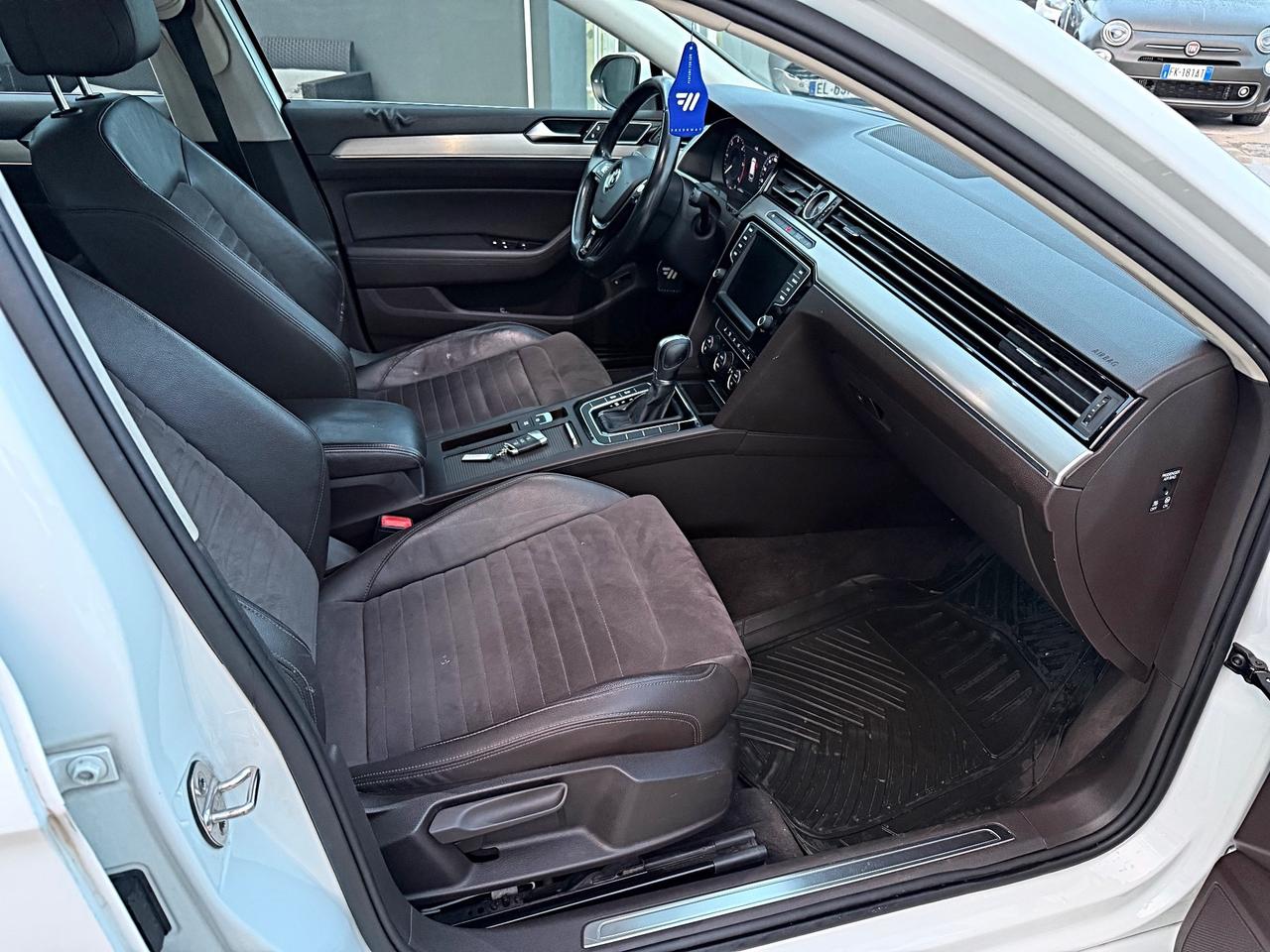 Volkswagen Passat Variant 2.0 TDI SCR 190 CV DSG Executive BMT