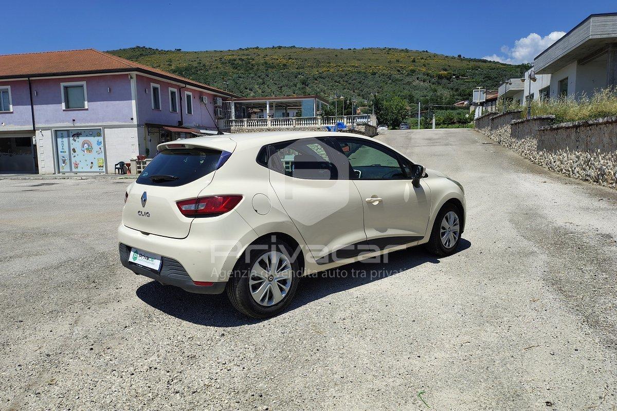 RENAULT Clio 1.2 75CV 5 porte Zen