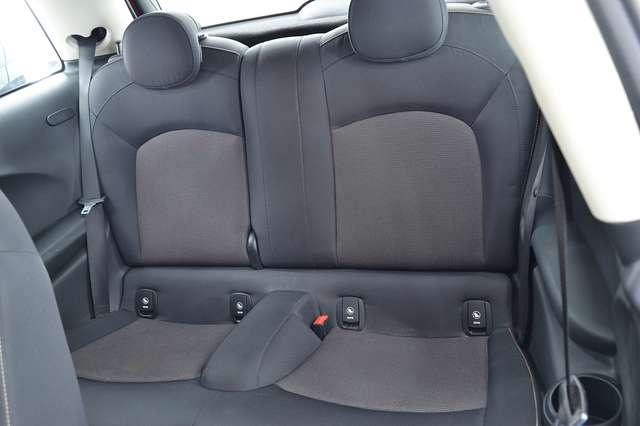 MINI One Mini IV F55-F56 2014 1.2 Hype 3p auto