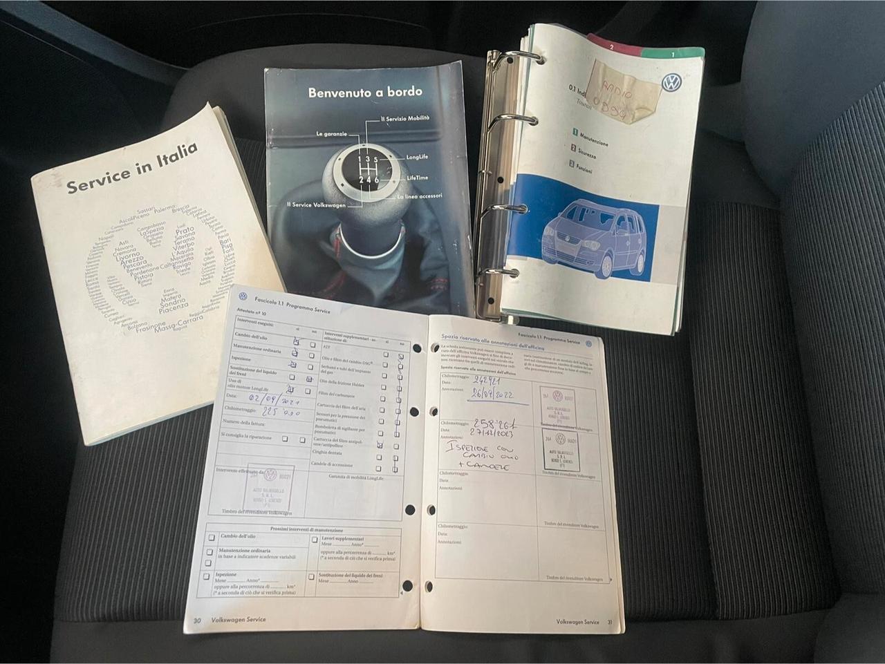 Volkswagen Touran 1.6 Trendline GPL