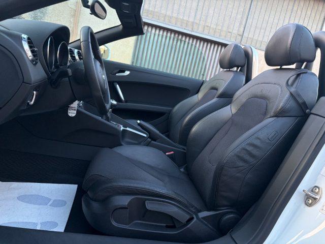 AUDI TT Roadster 1.8 TFSI S-line Bose