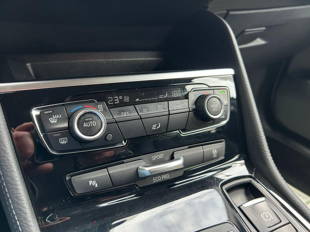 Bmw 216d ACTIVE TOURER LUXURY PELLE/LED/NAVI-2018