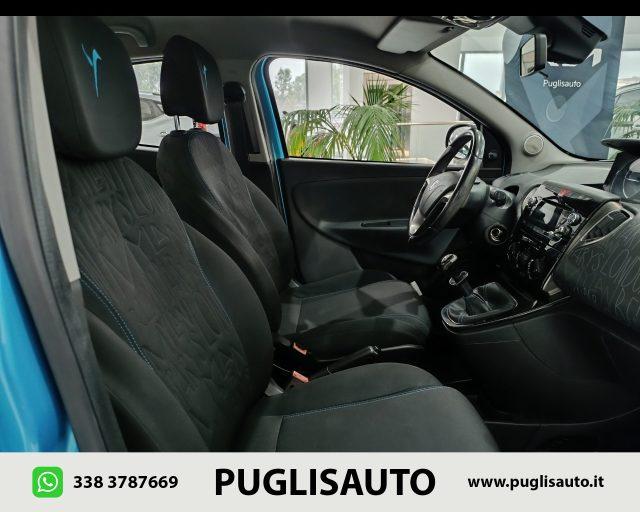 LANCIA Ypsilon 1.2 69 CV 5 porte Gold