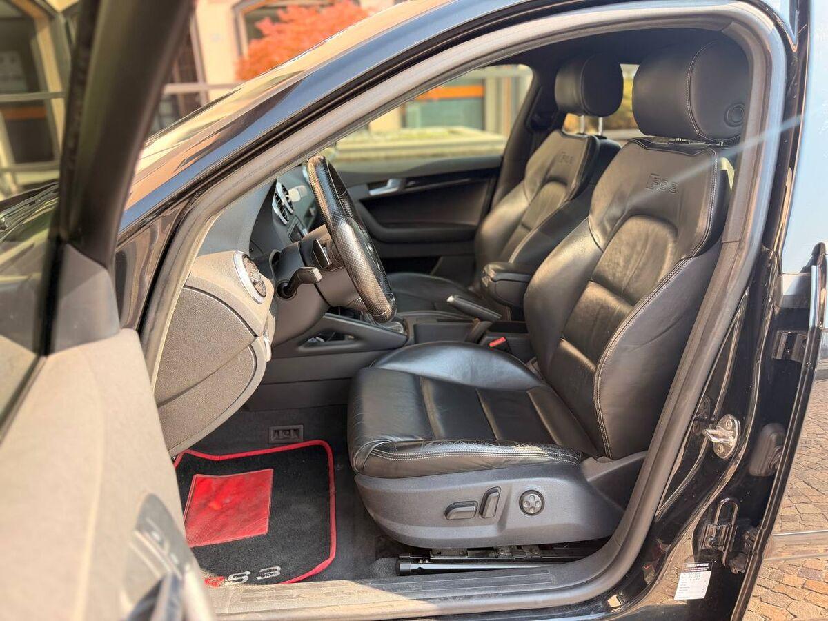 Audi A3 II 2008 Sportback RS3 2.5 tfsi quattro s-tronic