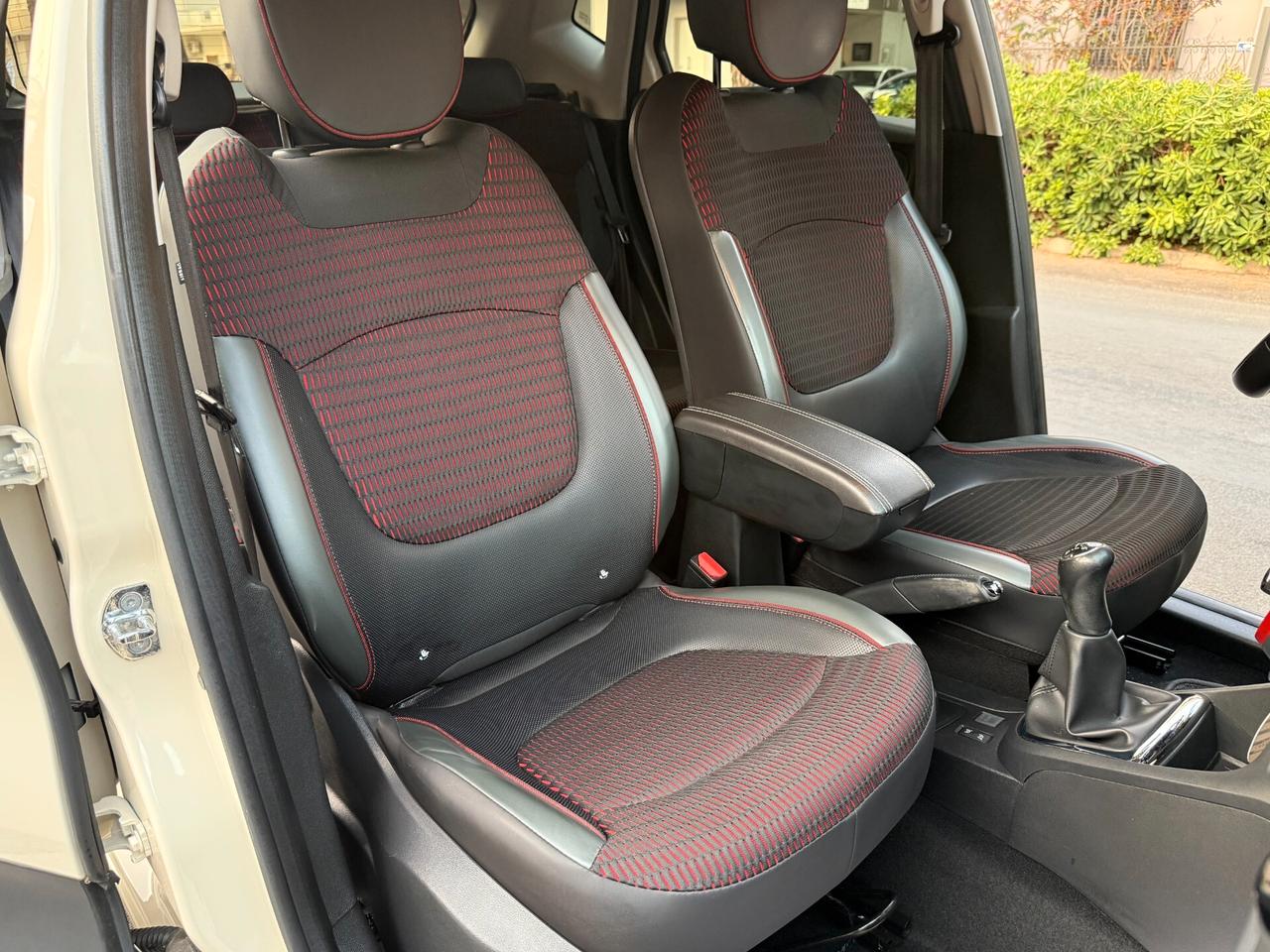 Renault Captur 1.5 dCi Hypnotic *KM 79.000 - 2017