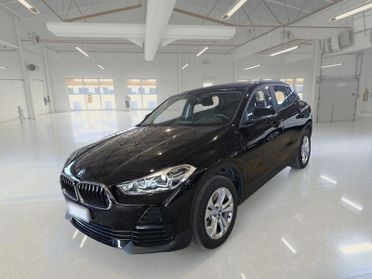 BMW X2 XDRIVE 25E BUSINESS X AUTOMATICO SUV