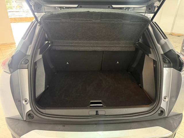 PEUGEOT 2008 PureTech 130 S&S EAT8 Active Pack