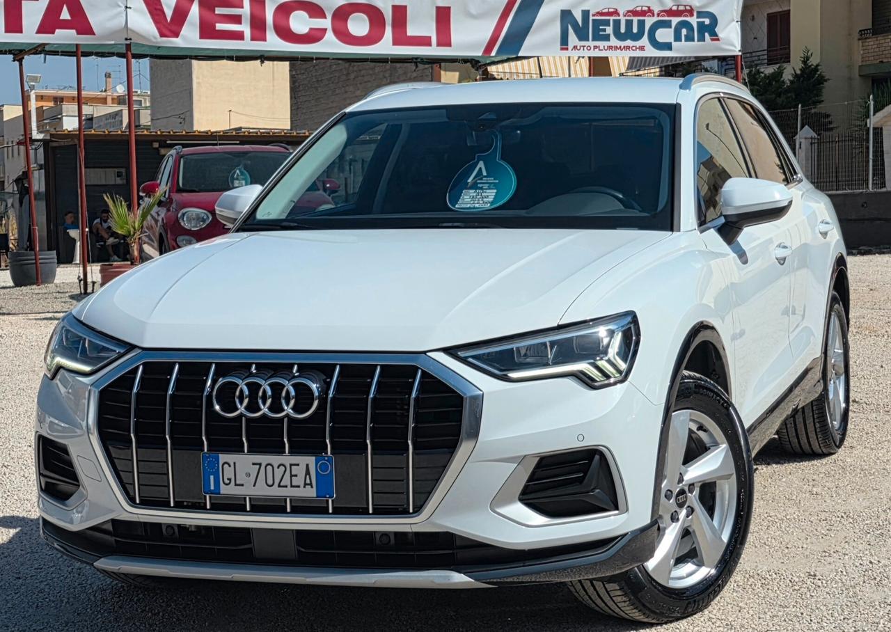 Audi Q3 2.0 TDI 150cv - S-TRONIC VIRTUAL COCKPIT