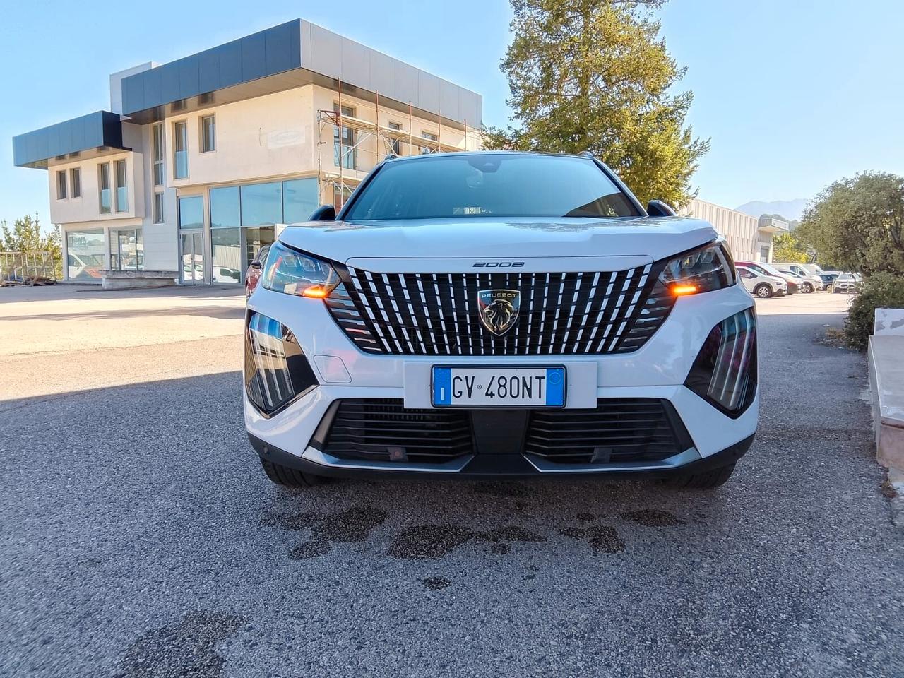 Peugeot 2008 PureTech 130 S&S EAT8 GT