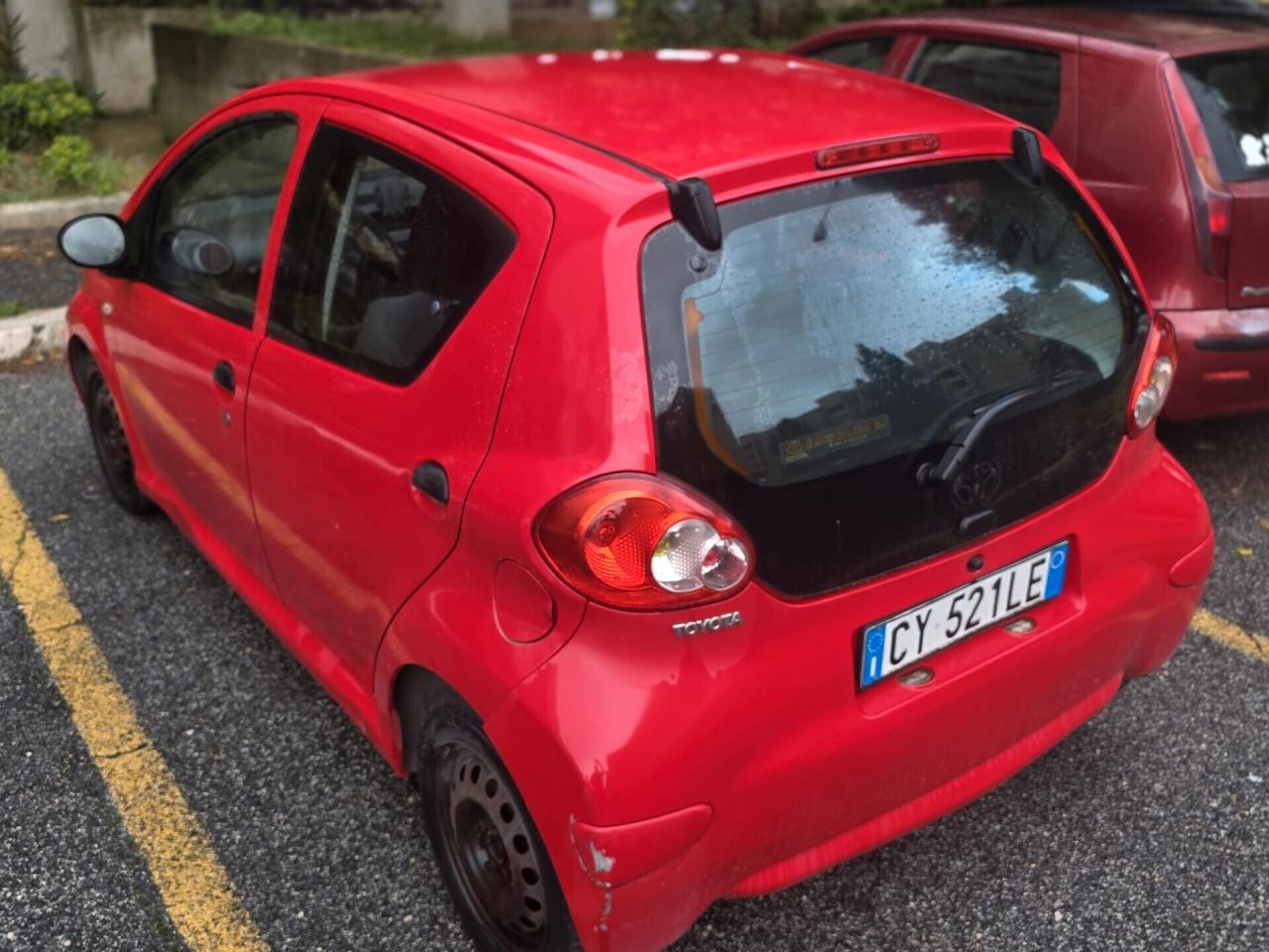 Toyota Aygo 1.0 12V VVT-i 5 porte neopatentati
