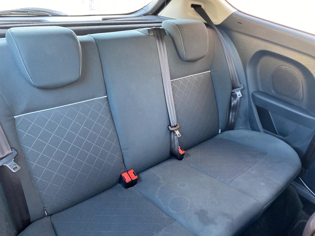 Ford Fiesta Ikon 1.4 3 porte Bz.- GPL