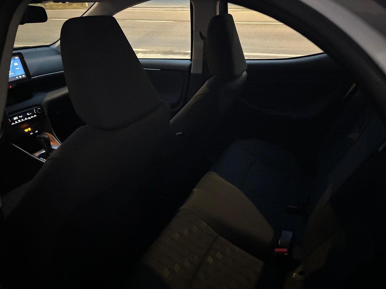 Toyota Yaris 1.5 Hybrid 5 porte Active