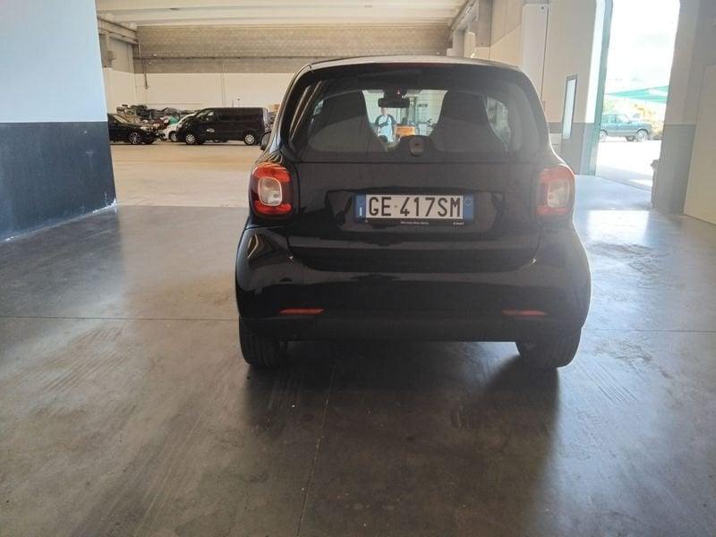 smart fortwo fortwo EQ Pure
