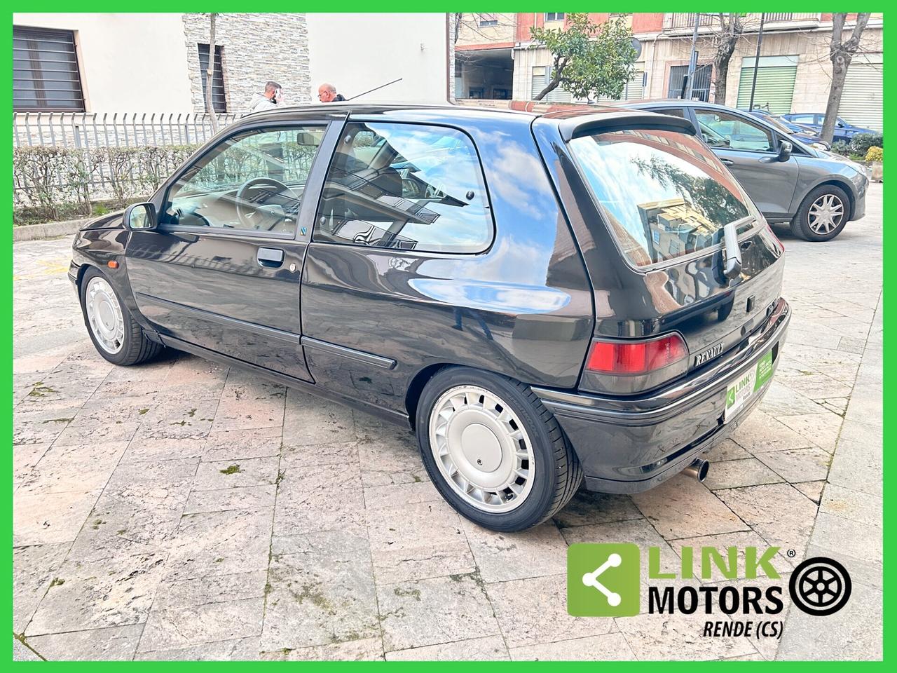 Renault Clio 1.8i 16V 04/1992