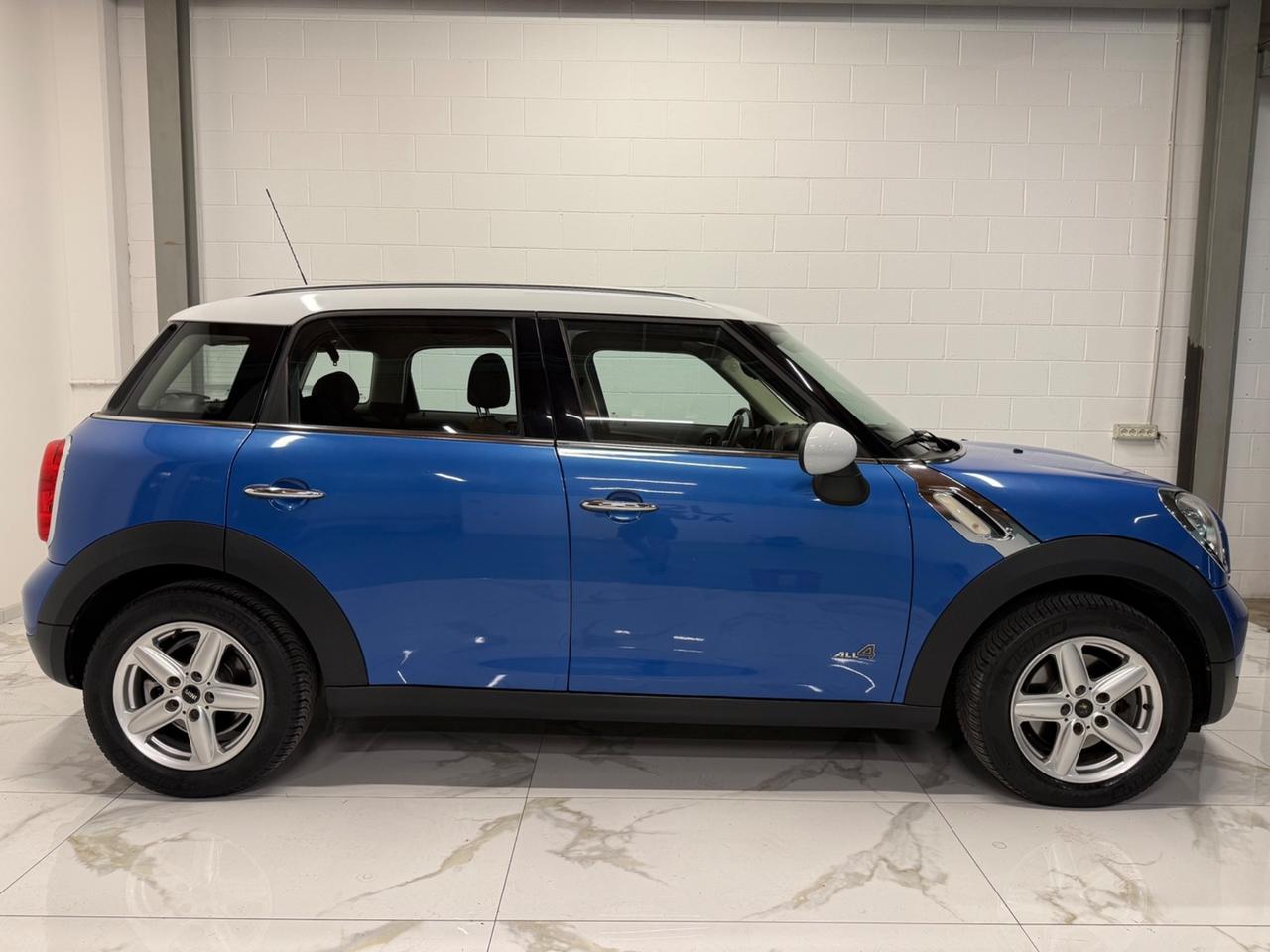 Mini Cooper D Countryman 2.0 ALL4 Automatica