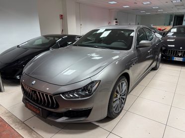 Maserati Ghibli 330 CV MHEV GT