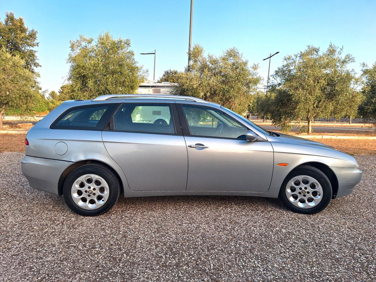 Alfa Romeo 156 1.9 JTD cat Sportwagon Distinctive