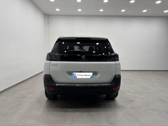 PEUGEOT 5008 Hybrid 136 e-DCS 6 Allure Pack City2 Drive Assist