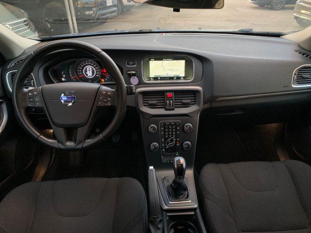 VOLVO V40 D2 Business