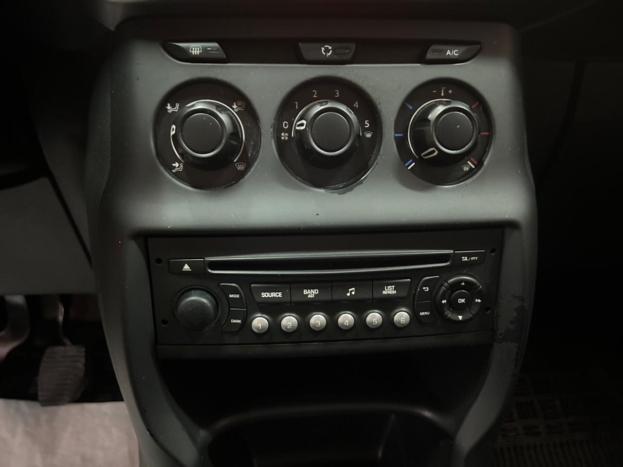 Citroen C3 1.2 Benz. Climatizzatore Neo Pat.