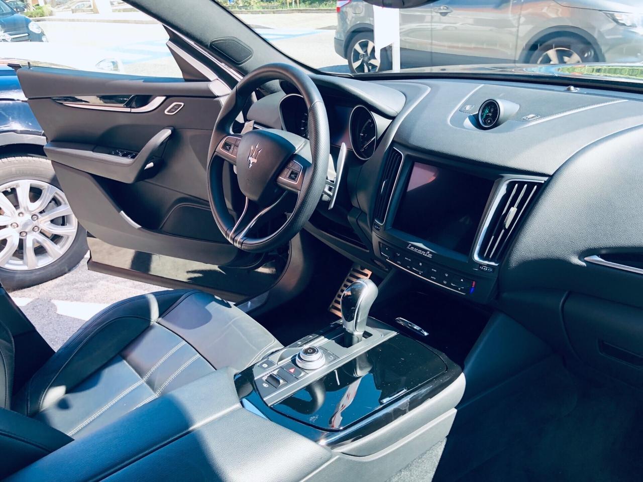 Maserati Levante V6 Diesel 275 CV AWD Gransport