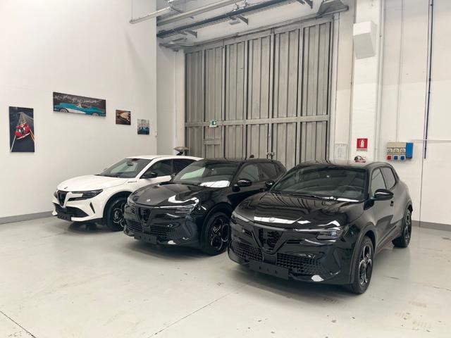 ALFA ROMEO Junior 1.2 136 CV Hybrid eDCT6 Speciale Km 0