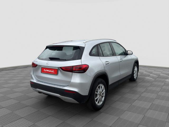 MERCEDES-BENZ CLA sse GLA GLA 180 d Automatic Business Extra