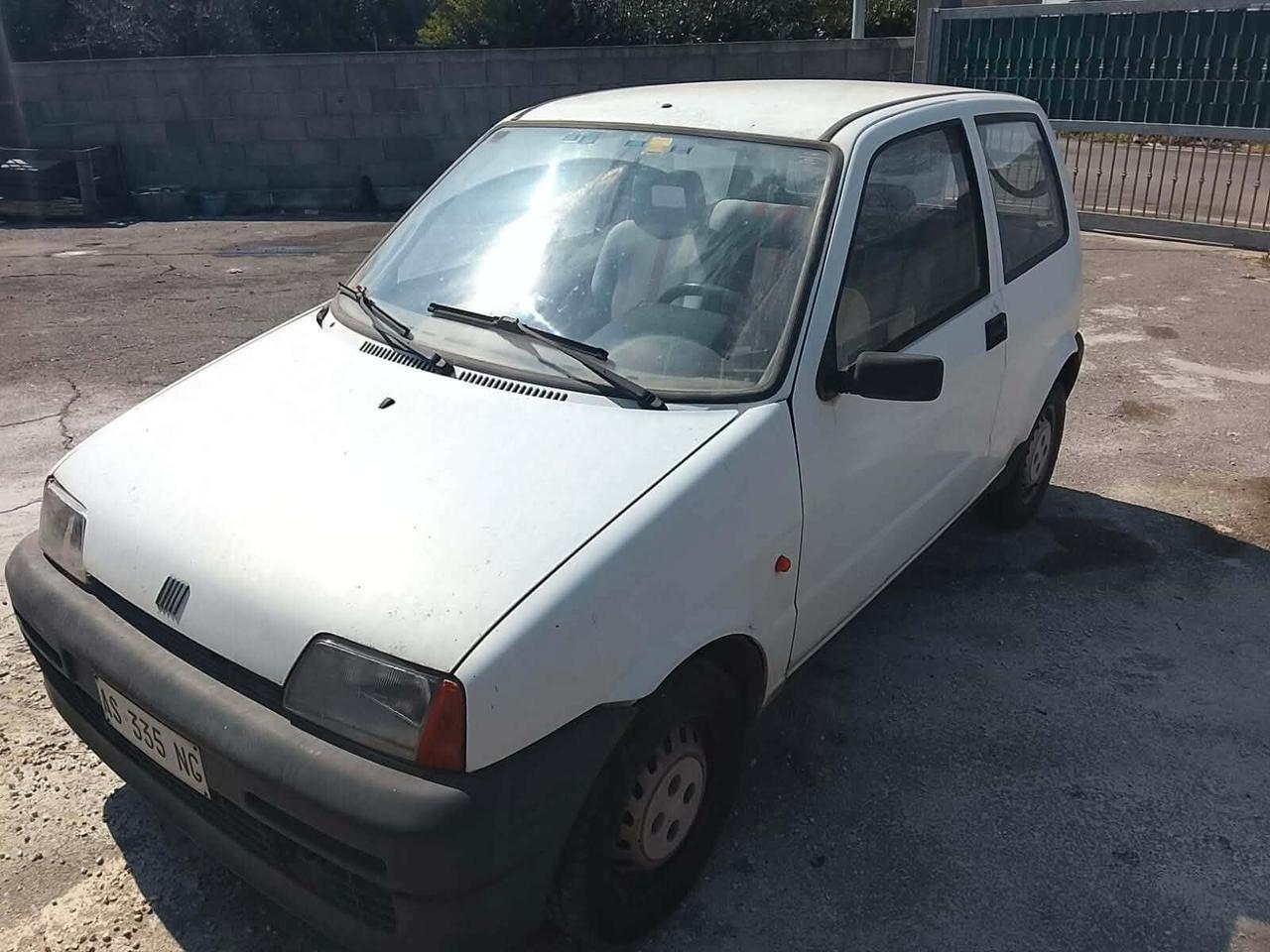 Fiat Cinquecento 900i cat Suite