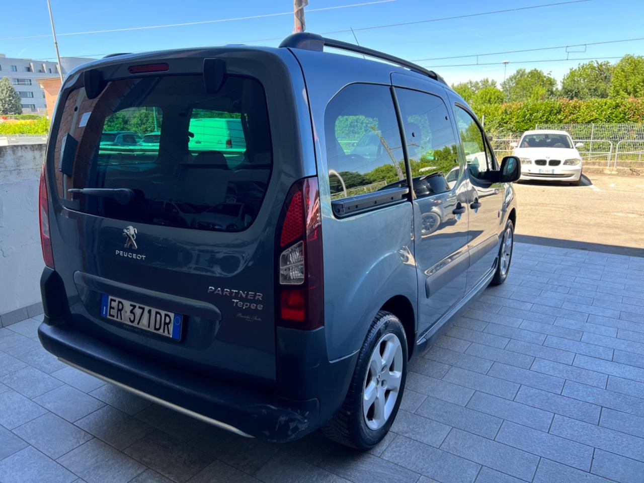 Peugeot Partner Tepee 1.6 HDi 115CV Outdoor