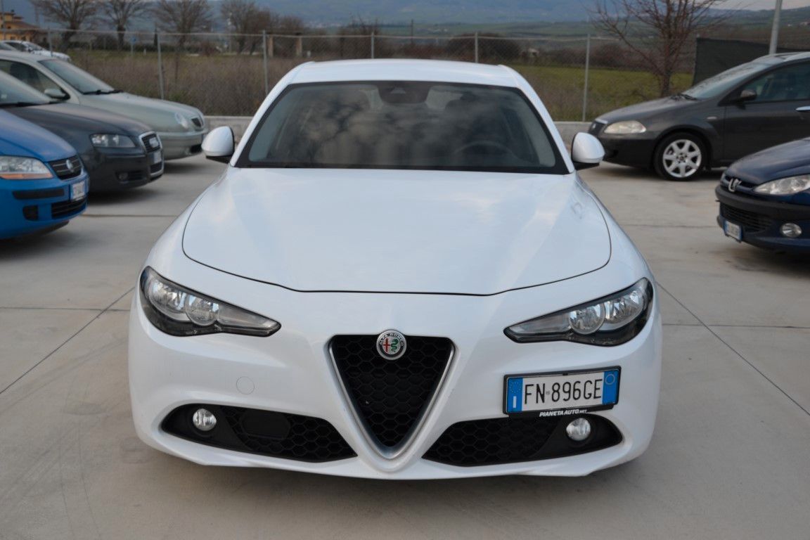 ALFA ROMEO GIULIA 2.2 TurboAT8 150Cv '18