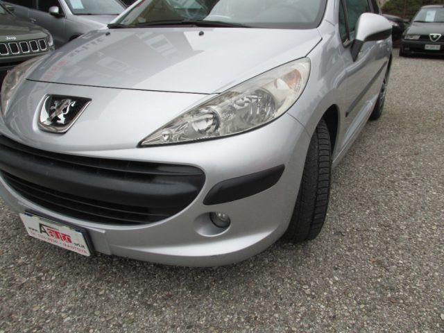 PEUGEOT 207 1.4 88cv 3p. - OK NEOPATENTATI - "DA VETRINA"