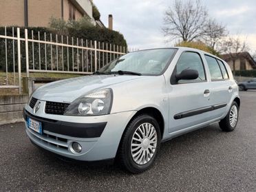 Renault Clio 1.2 cat 5 porte ok neopatentati