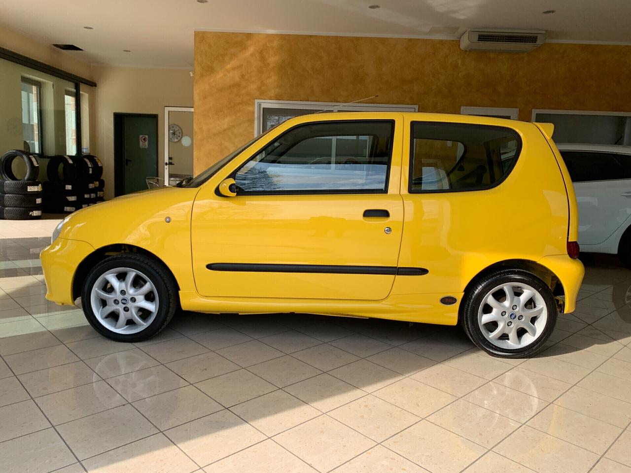 Fiat Seicento 1.1i cat Sporting Michael Schumacher