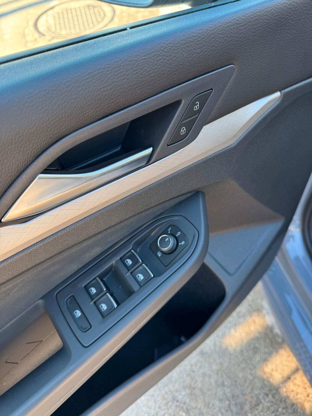 Volkswagen Golf 2.0 TDI DSG Style