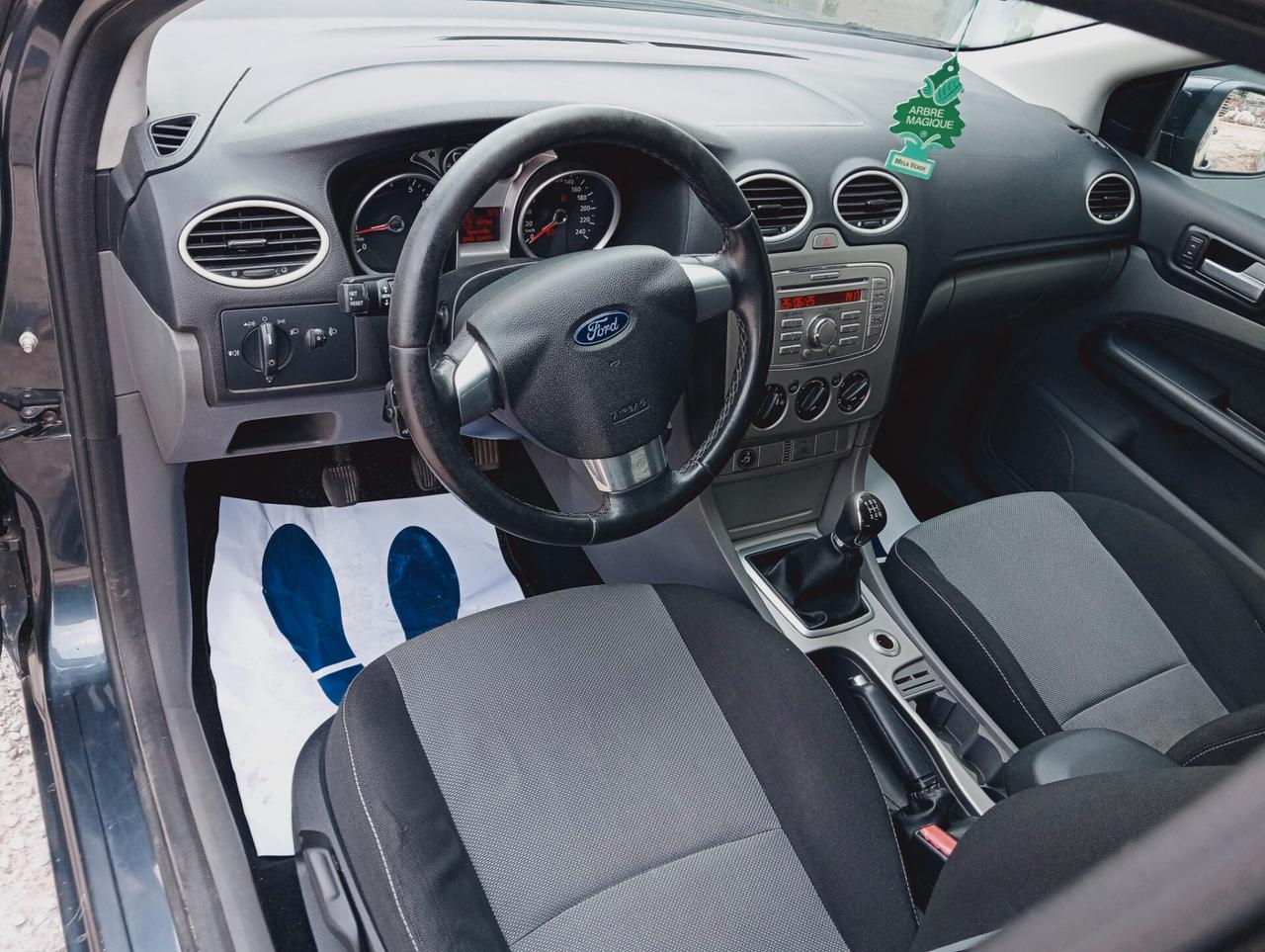 Ford Focus 2.0 (145CV) 5p. Bz.- GPL Tit.