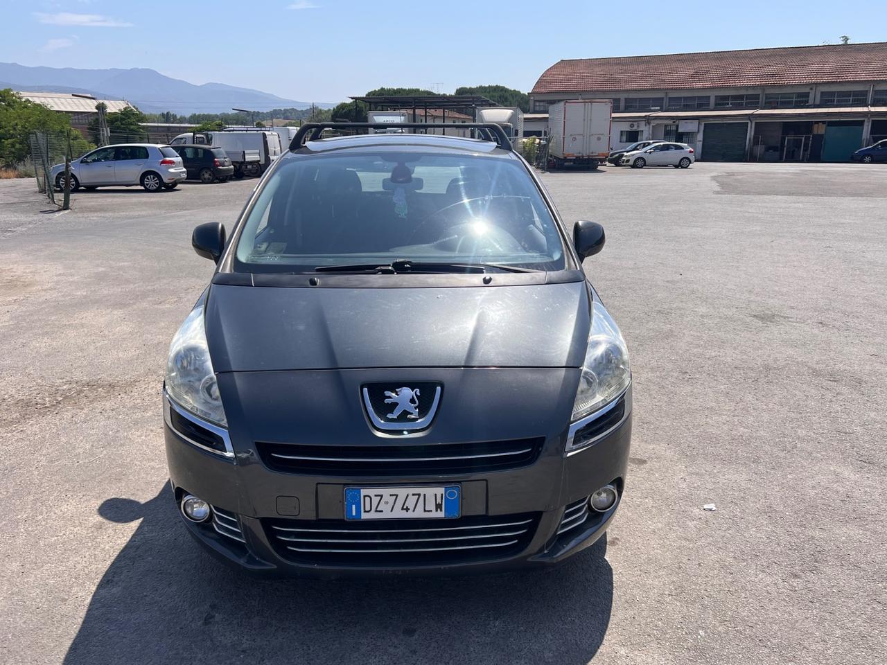 Peugeot 5008 1.6 HDi 110CV Business