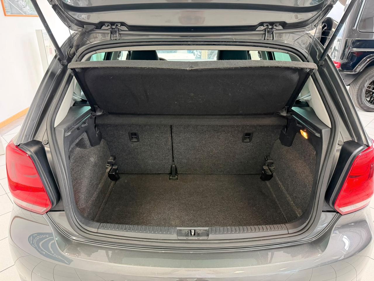 VW Polo 1.6 TDI X NEOPATENTATI 2011