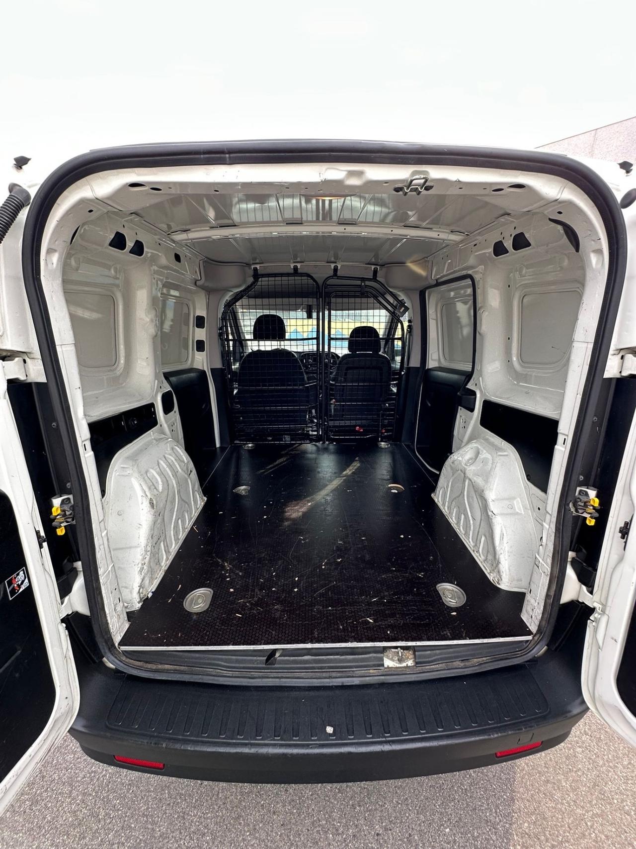Fiat doblo del 2020 diesel cc 1.6